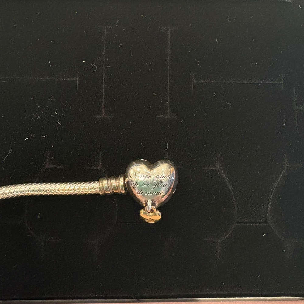 Disney Princess Pandora Moments Heart Snake Chain Bracelet - 7.9" - Picture 3 of 5
